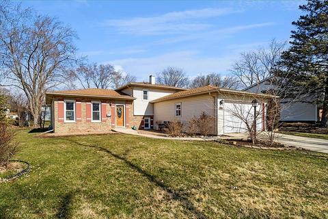 1377 Windsor Dr, Wheaton, IL 60189 photo 2