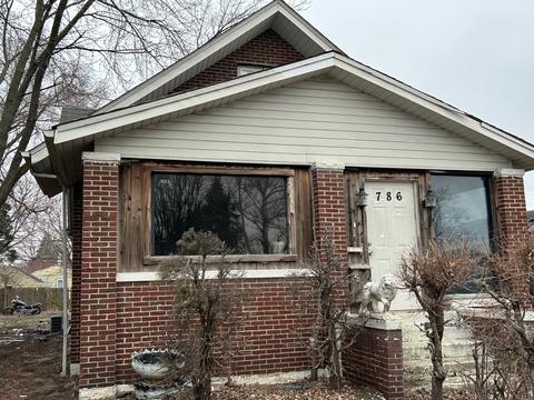 786 Burnham Ave, Calumet City, IL 60409