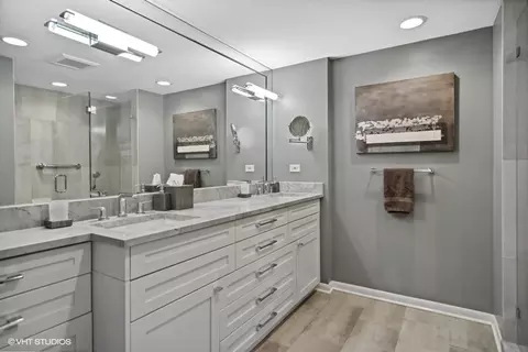 2569 Windrush Ln, Northbrook, IL 60062 photo 10