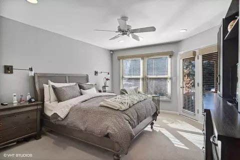 2569 Windrush Ln, Northbrook, IL 60062 photo 9