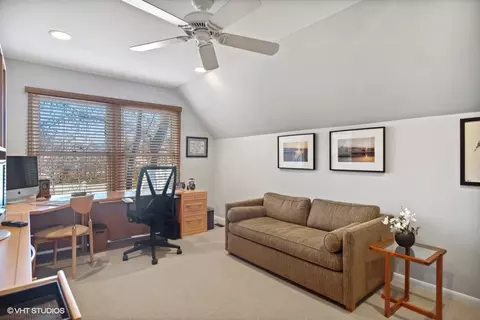 2569 Windrush Ln, Northbrook, IL 60062 photo 13