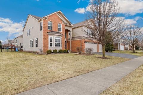 5961 Chatham Dr, Hoffman Estates, IL 60192 photo 2