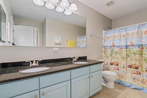 5961 Chatham Dr, Hoffman Estates, IL 60192 photo 26