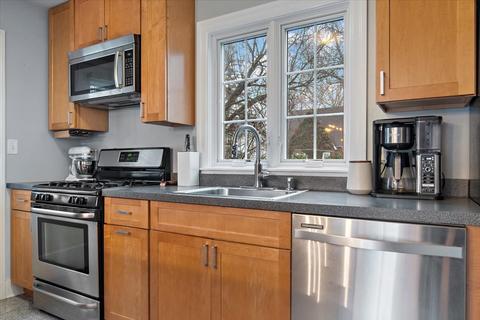 2009 E Jackson St, Bloomington, IL 61701 photo 18