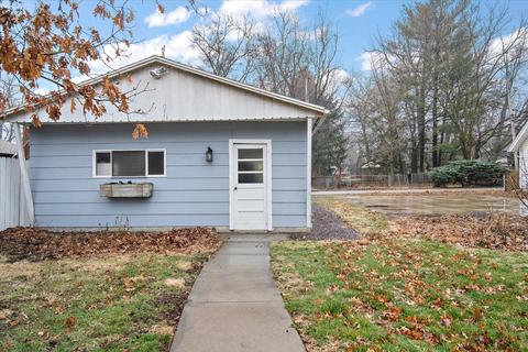 2009 E Jackson St, Bloomington, IL 61701 photo 32