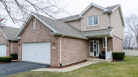 8015 Nielsen Dr, Tinley Park, IL 60477