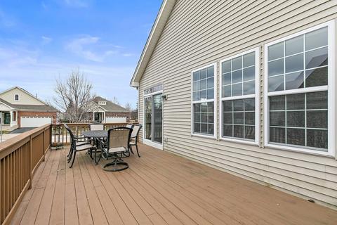 5876 Leeds Rd, Hoffman Estates, IL 60192 photo 22