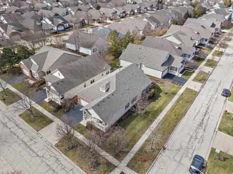 5876 Leeds Rd, Hoffman Estates, IL 60192 photo 29