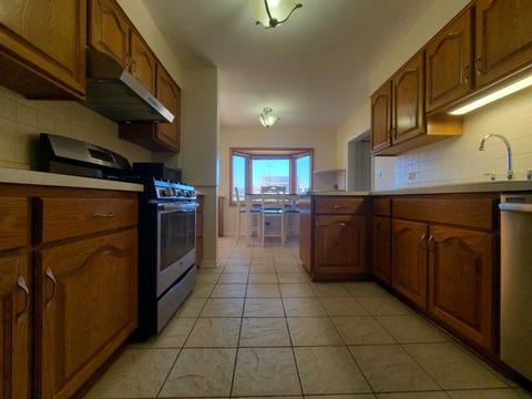 1441 Maple St, Glenview, IL 60025 photo 9