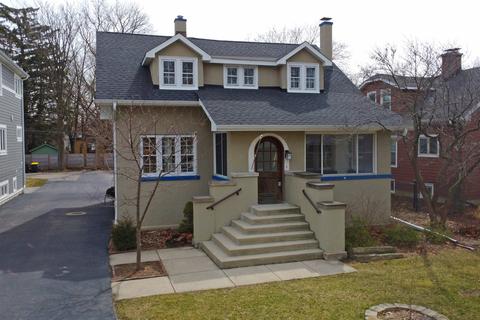 261 Blackhawk Rd, Riverside, IL 60546 photo 2