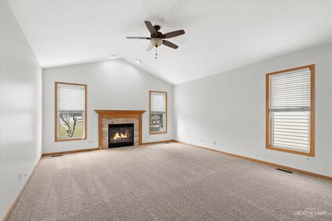 536 Madison Ln, Elgin, IL 60123 photo 5