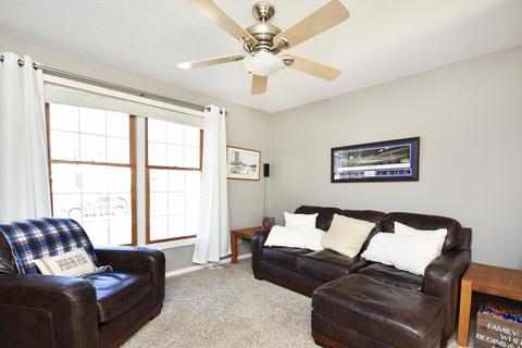 405 Jenny Lind Dr, Normal, IL 61761 photo 4