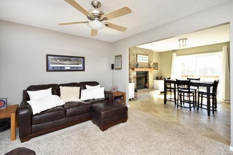 405 Jenny Lind Dr, Normal, IL 61761 photo 6