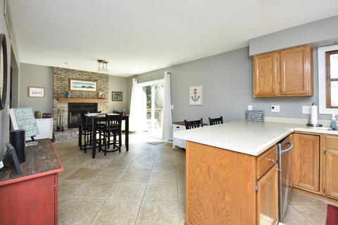 405 Jenny Lind Dr, Normal, IL 61761 photo 11
