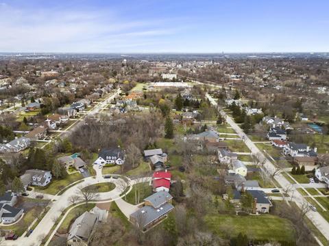 1362 Shady Ln, Wheaton, IL 60187 photo 37