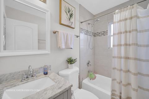 715 Mohave St, Hoffman Estates, IL 60169 photo 10