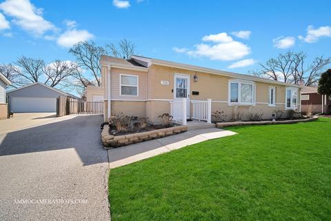 715 Mohave St, Hoffman Estates, IL 60169 photo 1