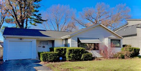 641 N Wright St, Naperville, IL 60563