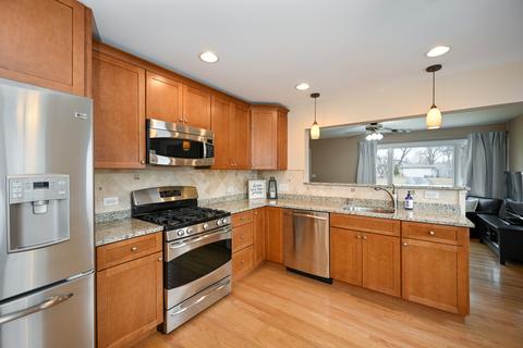 3609 S Falcon Ct, Rolling Meadows, IL 60008 photo 9