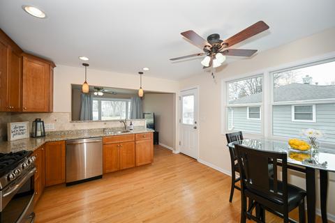 3609 S Falcon Ct, Rolling Meadows, IL 60008 photo 8