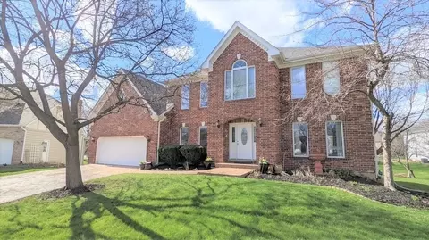 2263 Kaskaskia Ct, Naperville, IL 60565