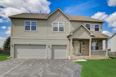 815 Christopher St, Plano, IL 60545 photo 1