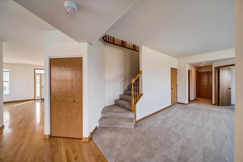 815 Christopher St, Plano, IL 60545 photo 24