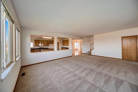 815 Christopher St, Plano, IL 60545 photo 12