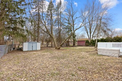 2065 Harvard Ln, Elgin, IL 60123 photo 24