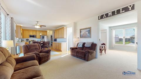 6320 Longford Dr, Mchenry, IL 60050 photo 4