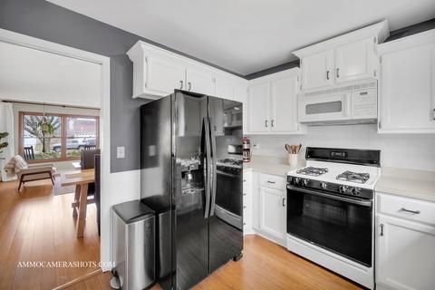 1508 Pershing Ave, Wheaton, IL 60189 photo 12