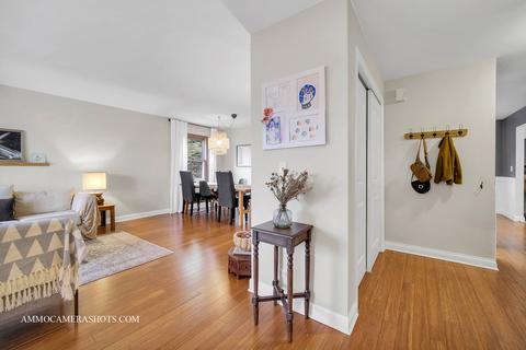 1508 Pershing Ave, Wheaton, IL 60189 photo 5