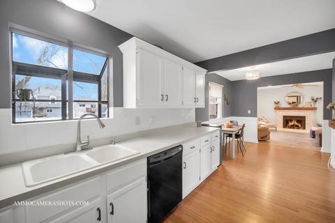 1508 Pershing Ave, Wheaton, IL 60189 photo 11
