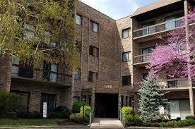 1400 N Elmhurst Rd #407, Mount Prospect, IL 60056