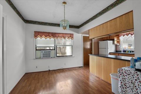 105 S Eldorado St, Sidney, IL 61877 photo 5
