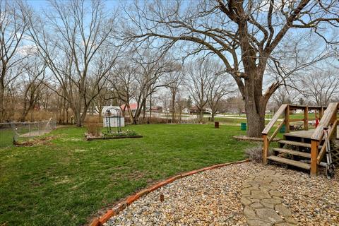105 S Eldorado St, Sidney, IL 61877 photo 17