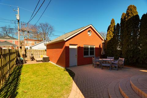 6246 N Lenox Ave, Chicago, IL 60646 photo 27