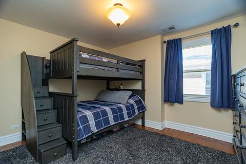 6246 N Lenox Ave, Chicago, IL 60646 photo 19