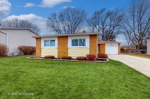 2012 E Ivy Ln, Mount Prospect, IL 60056 photo 2