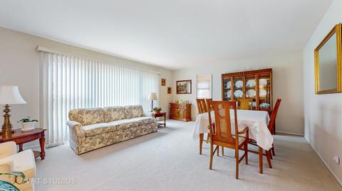 2012 E Ivy Ln, Mount Prospect, IL 60056 photo 7