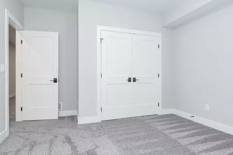 1246 Silver Oak Cir, Normal, IL 61761 photo 28