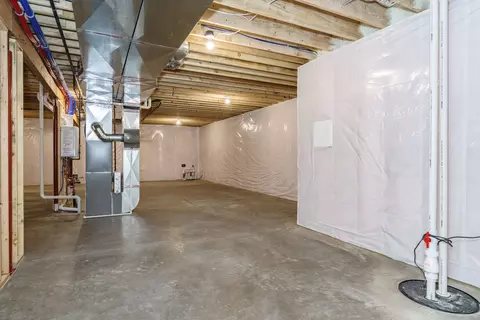 1246 Silver Oak Cir, Normal, IL 61761 photo 31