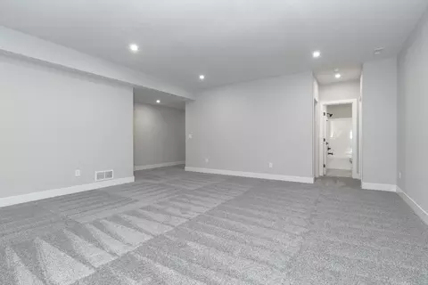1246 Silver Oak Cir, Normal, IL 61761 photo 25