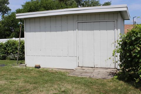 7214 W 72nd St, Bridgeview, IL 60455 photo 7