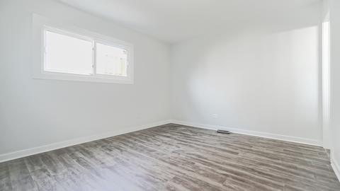 65 Laurel Trl, Wheeling, IL 60090 photo 9