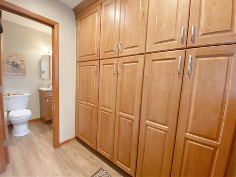 26 W265 Tomahawk Dr, Wheaton, IL 60187 photo 15