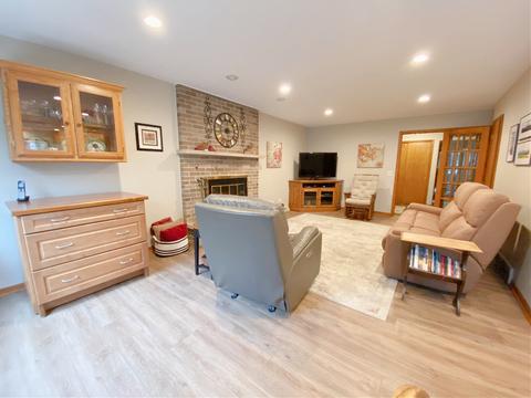 26 W265 Tomahawk Dr, Wheaton, IL 60187 photo 10