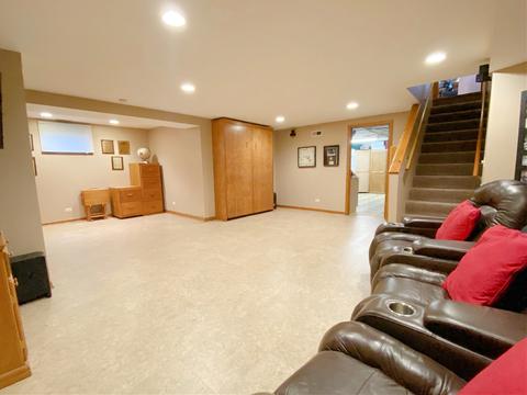 26 W265 Tomahawk Dr, Wheaton, IL 60187 photo 26