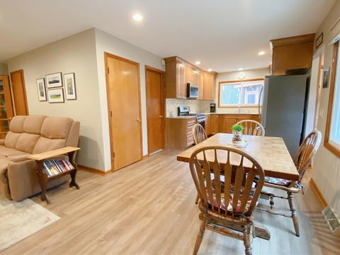 26 W265 Tomahawk Dr, Wheaton, IL 60187 photo 11