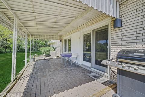 505 E Old Exchange St, Crete, IL 60417 photo 25